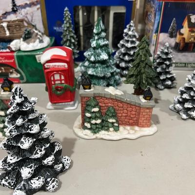 Whole Christmas Village~ Dickens, Lemax, Trim A Home