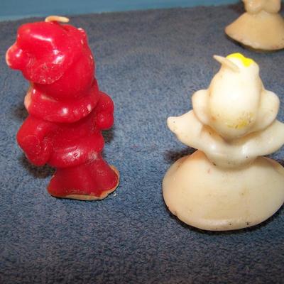 LOT 28  VINTAGE HOLIDAY CANDLES & 1 ORNAMENT GURLEY/TAVERN