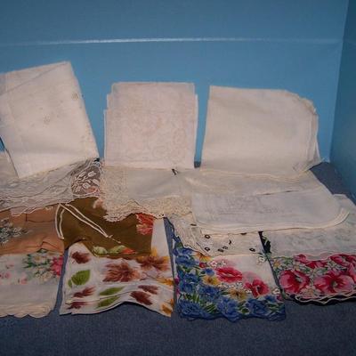 LOT 30  LOVELY COLORFUL & LACEY VINTAGE HANKIES