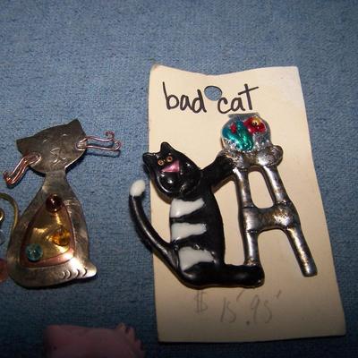 LOT 47  GREAT COLLECTABLE CAT JEWELRY plus