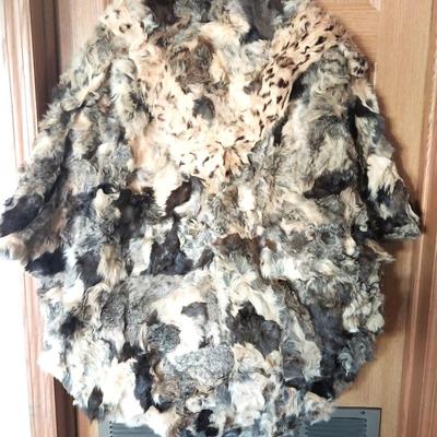 LADIES RABBIT FUR CAPE/WRAP