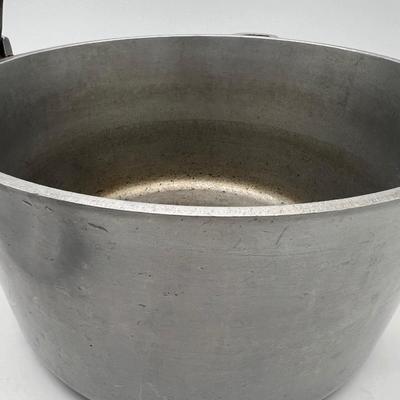 Vintage CAST RITE Aluminum Dutch Oven