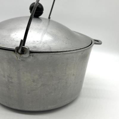 Vintage CAST RITE Aluminum Dutch Oven