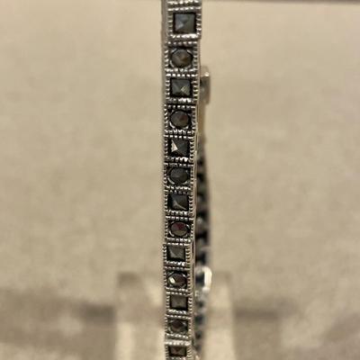 925 stamped bracelet with dark grey stone
