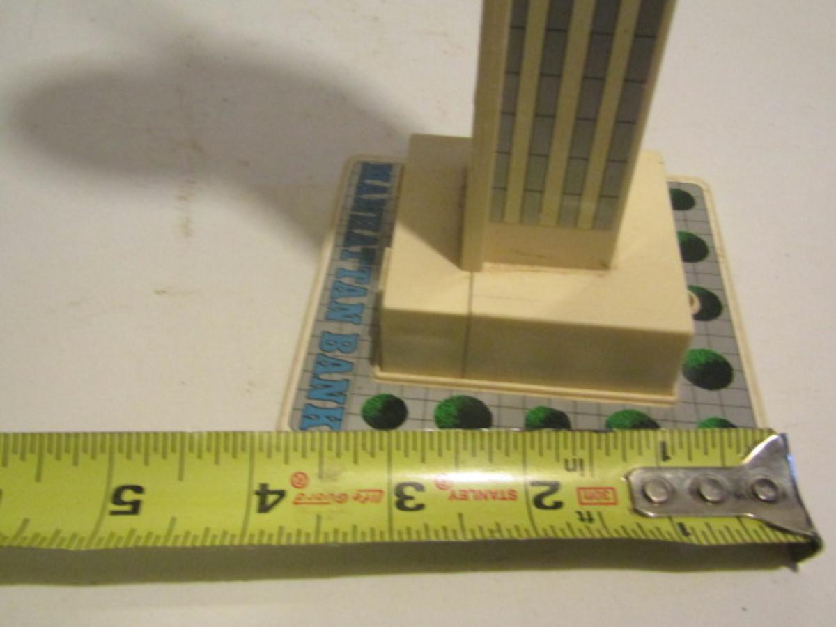 Vintage Plastic Empire State Building Coin Bank with King Vintage Plastic Empire State Building Coin Bank with King