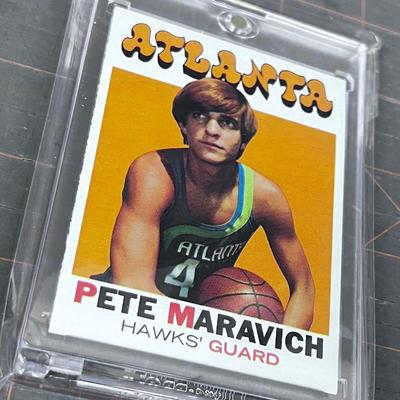 Atlanta Pete Maravich Hawks' Guard