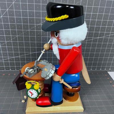 STEINBACH Music Box Nutcracker  MAKING A Music Box 