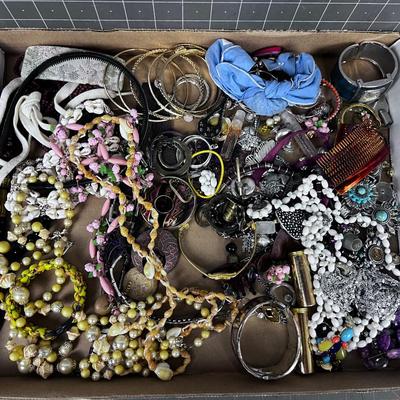 More Vintage with Shell Jewelry 