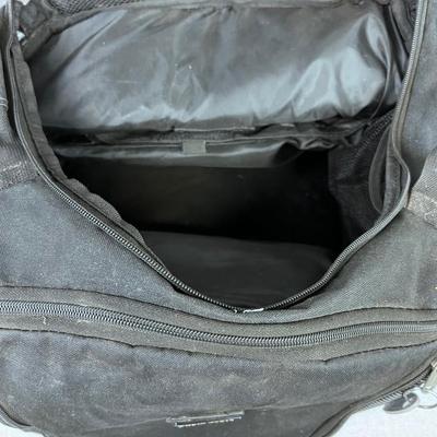 SNOW EAGLE Boot and Gear Bag that is heated