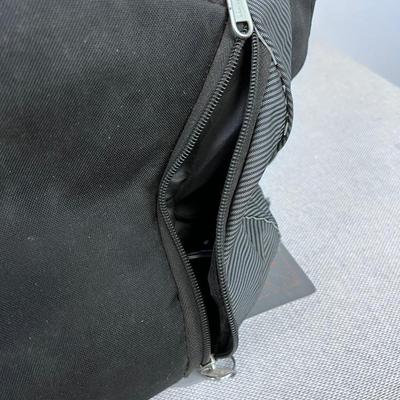 SNOW EAGLE Boot and Gear Bag that is heated