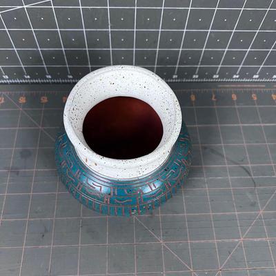 E Cadman Navajo Pottery Turquoise & White over Red Clay Pottery. 