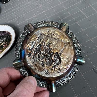 Vintage Ash Tray (4) Pieces All Metal 