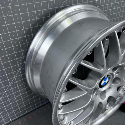BMW Stock WHEEL (1) 