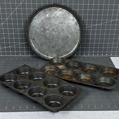 Antique Muffin Tin and Cookie Sheets 