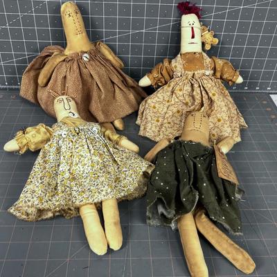 Folk Art Dolls 