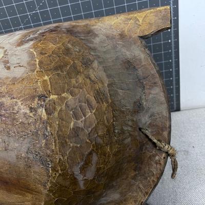 Carve Wood Bowl, Primitive.