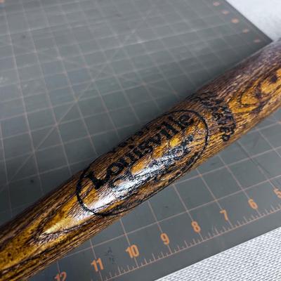 Y 8797 30" Youth Baseball Bat