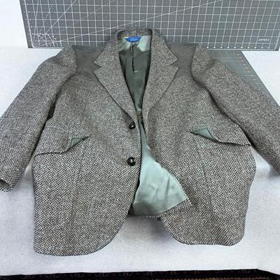 Pendleton Wool Heiring Bone Blazer with Leather Shoulders & Elbows., Green Hue