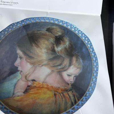 Collector Plates Hibel(3) Women & Child Plus other 