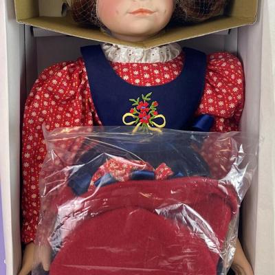  WILLIAM TUNG HANDCRAFTED PORCELAIN DOLL LIBBY LTD ED NIB 