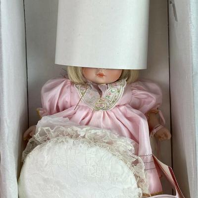 (#71)  Paulineâ€™s Limited Edition Dolls Adora Pauline Bjonness-Jacobsen NIB