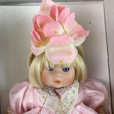 (#71)  Paulineâ€™s Limited Edition Dolls Adora Pauline Bjonness-Jacobsen NIB