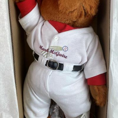 (#73)  MLB MARK MCGWIRE TEDDY BEAR LTD ED NIB 