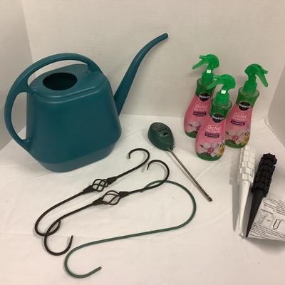 440 Plant and Garden Supplies