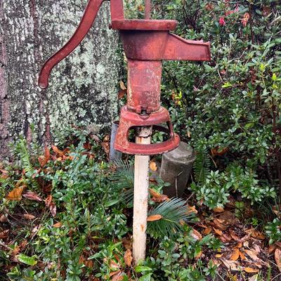 Outdoor Hand Water Pump