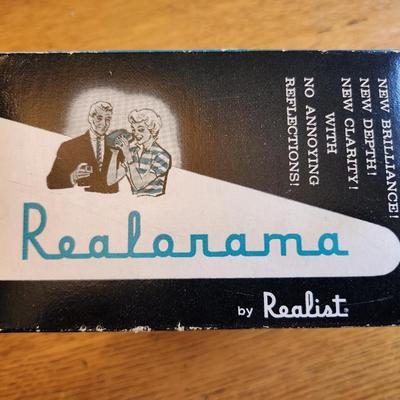 Realorama Slide Viewer