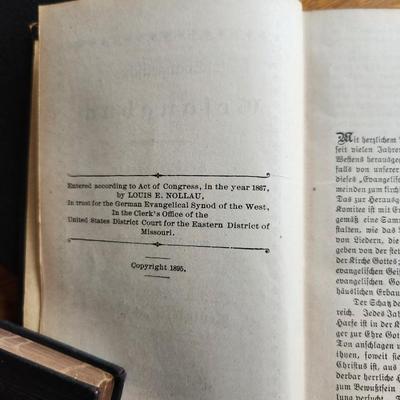 Old German Bible - Plus
