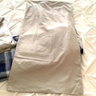 447 "Simply Vera" Vera Wang Grey Sheet Set