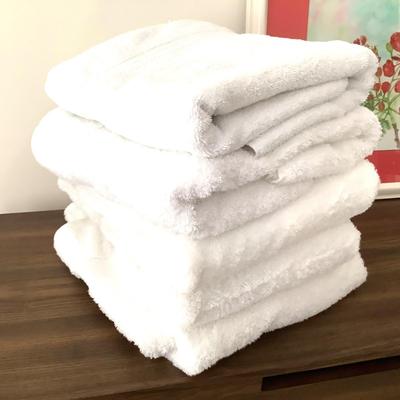 449 White Bath Towel Lot