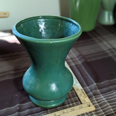 RARE McCoy Garden Club 1958 Matte Green Vase 336