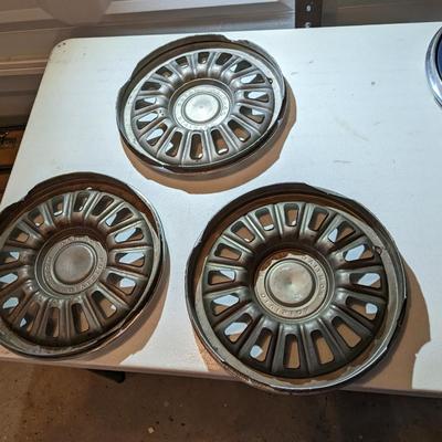 3 Vintage Pontiac 13.5" Hubcaps