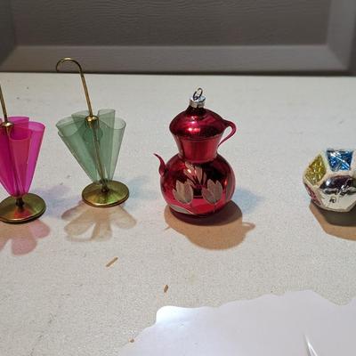 Lovely Collection of Vintage Christmas Ornaments