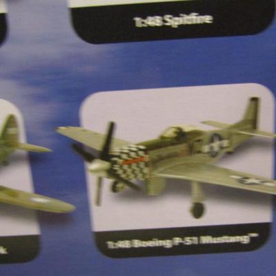 Sky Wings 1:48 Die Cast Plane with Box:  Boeing P-51 Mustang