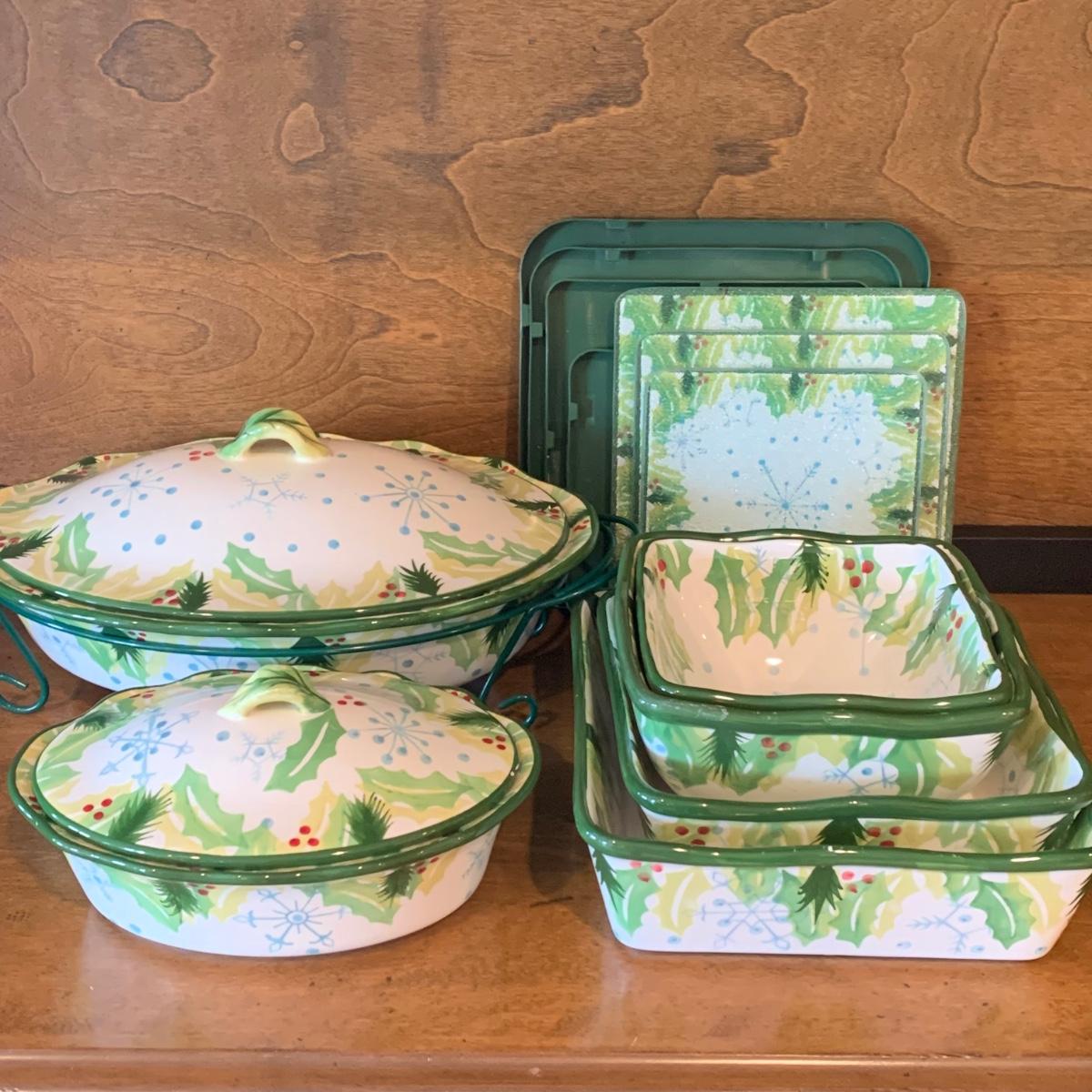 LOT 114R Temptations Holiday Bakeware Collection