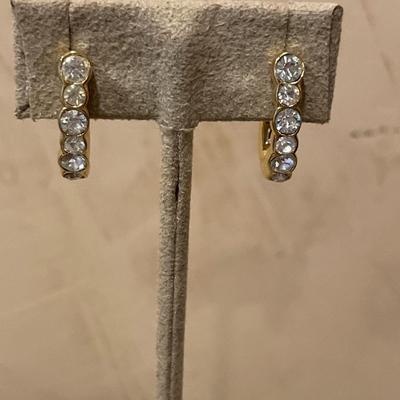 Vintage Swarovski bangle & clip on earrings