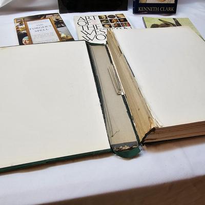 Collection of Art Books  (BD-JS)