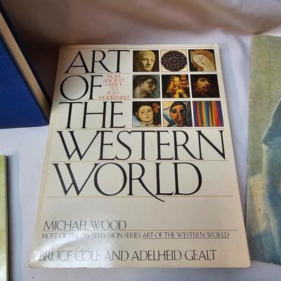 Collection of Art Books  (BD-JS)