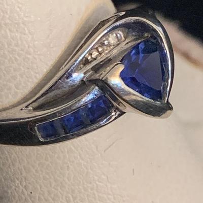 10K White Gold Trillion Cut Sapphire Ring (MB-HS)