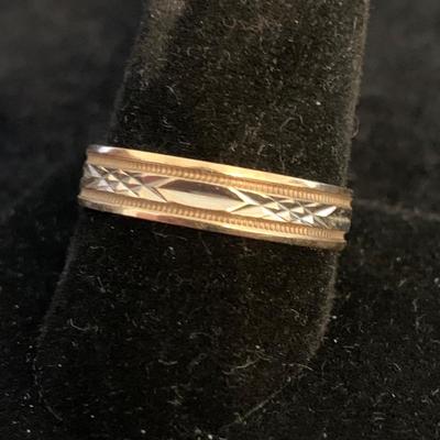 10K Two Toned Gold Band (MB-HS)