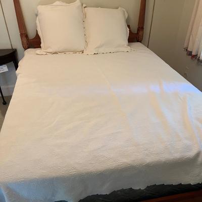 Queen & Double Sheet Sets, Bedspreads & More (BR2-MG)