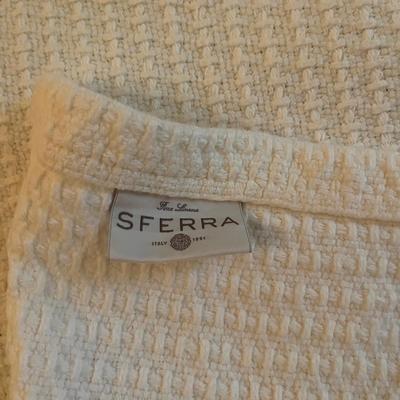 Queen & Double Sheet Sets, Bedspreads & More (BR2-MG)