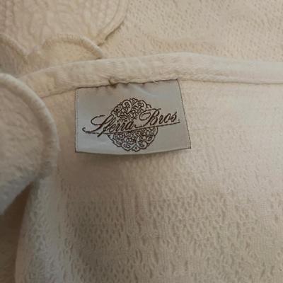 Queen & Double Sheet Sets, Bedspreads & More (BR2-MG)