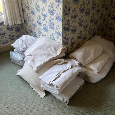 Queen & Double Sheet Sets, Bedspreads & More (BR2-MG)