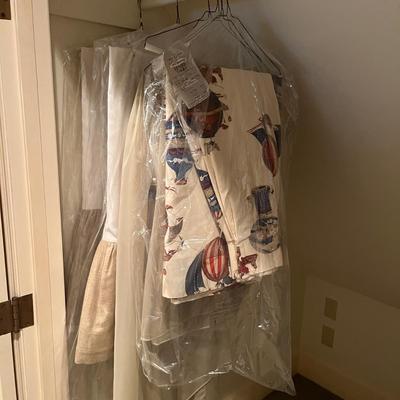 Drapes & Bed Skirts (BR1-MG)