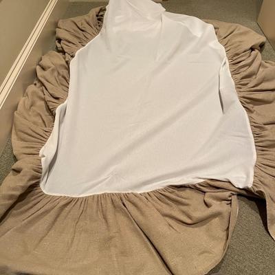 Drapes & Bed Skirts (BR1-MG)