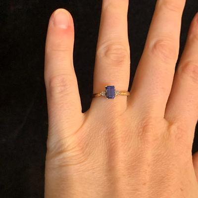 10K Gold Ring with Emerald Cut Sapphire (MB-HS)